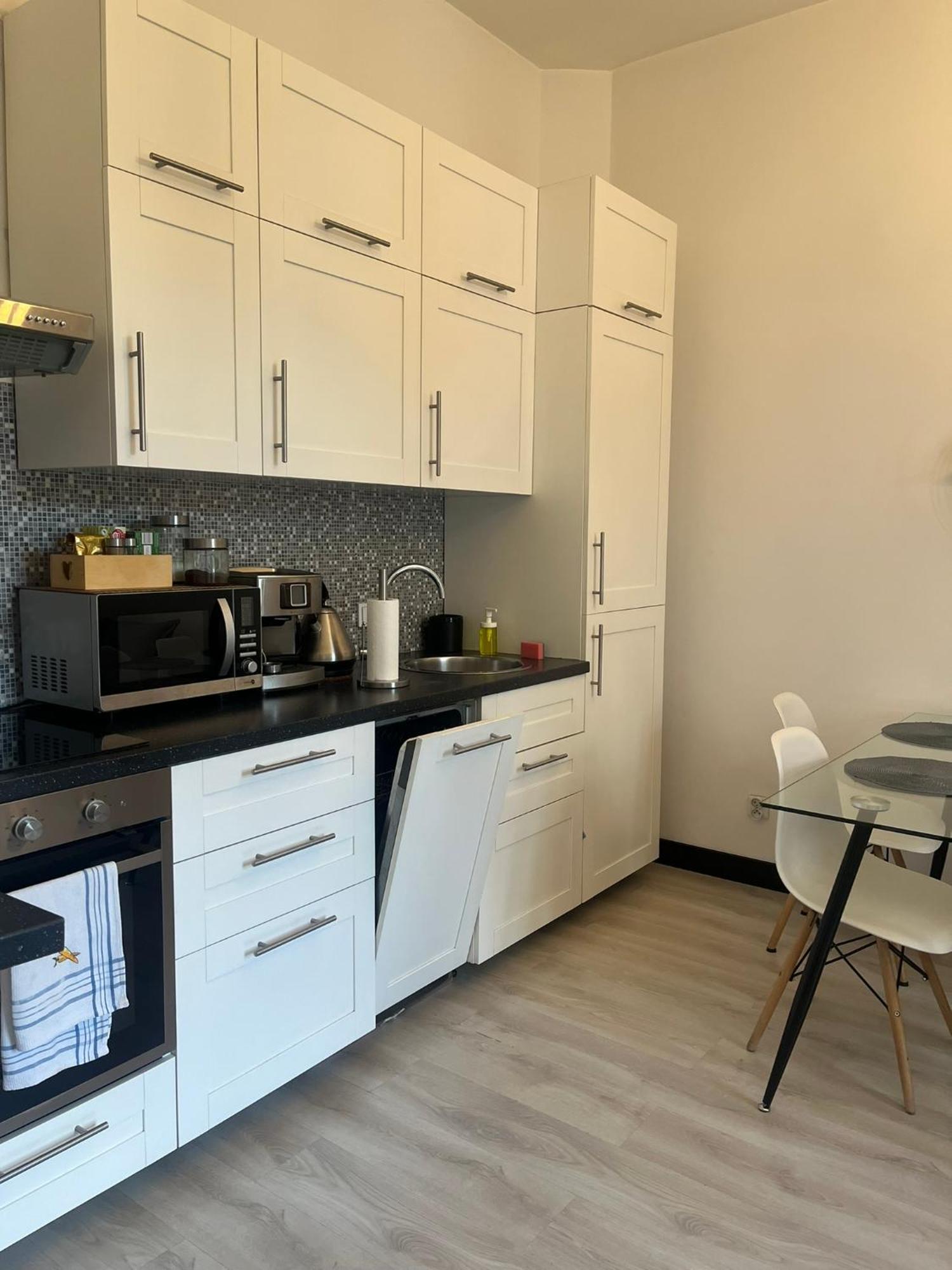 Apartment Mikolowska 9 *